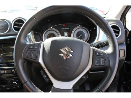 2021 Suzuki Vitara 1.4 B/JET HYBRID SZ5 AL ALLGRIP 5 €25,950 thumbnail