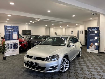2017 Volkswagen Golf HIGHLINE 1.2 TSI MANUAL Leather Seats €16,899 thumbnail