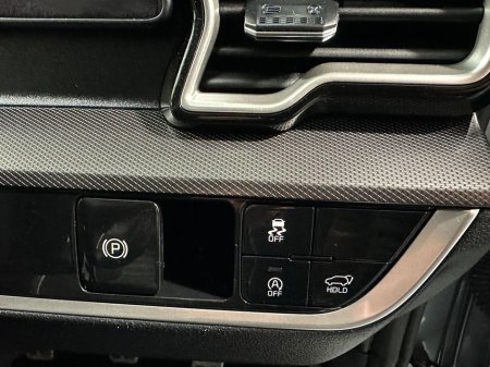 2024 Kia Sportage GT Line Tilt & Slide Sunroof €43,800 thumbnail