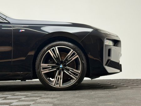 2024 BMW 7 Series 750E M SPORT XDRIVE SAPPHIRE BLACK €94,990 thumbnail