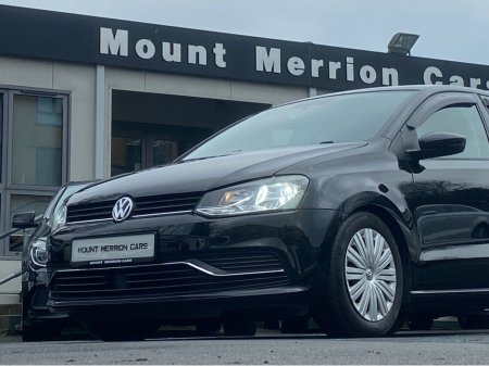 2017 Volkswagen Polo - view 2