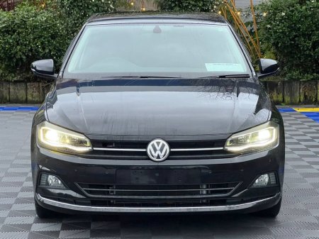 2018 Volkswagen Polo 1.0 TSI AUTO // FULL SERVICE HISTORY // 360 PARKING SENSORS // APPLE CARPLAY/ANDROID AUTO €15,900 thumbnail