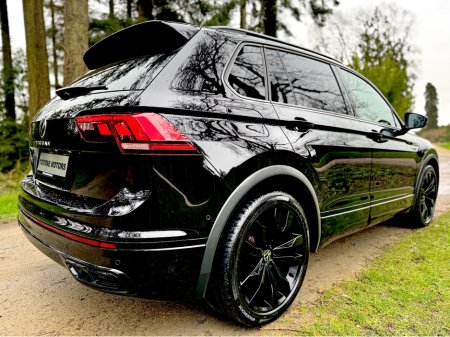 2023 Volkswagen Tiguan - thumbnail 28