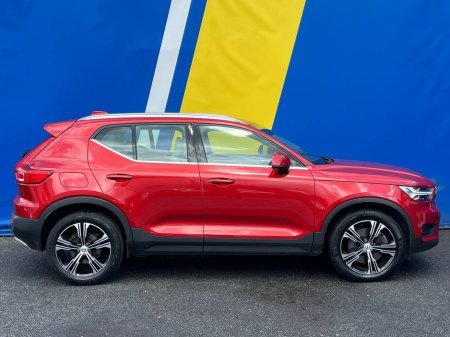 2022 Volvo XC40 T4 INSCRIPTION 1.5 HYBRID AUTO // FULL SERVICE HISTORY // LEATHER INTERIOR // MULTIMEDIA DISPLAY €28,900