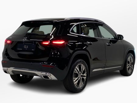 2026 Mercedes-Benz GLA Class - thumbnail 3