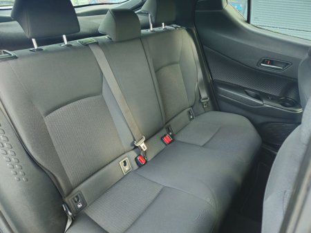 2018 Toyota C-HR - thumbnail 9