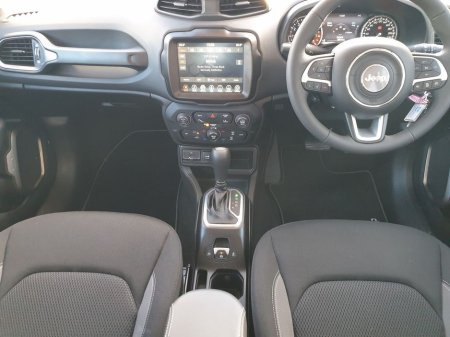 2024 Jeep Renegade - thumbnail 8