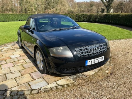 2004 Audi TT - thumbnail 21
