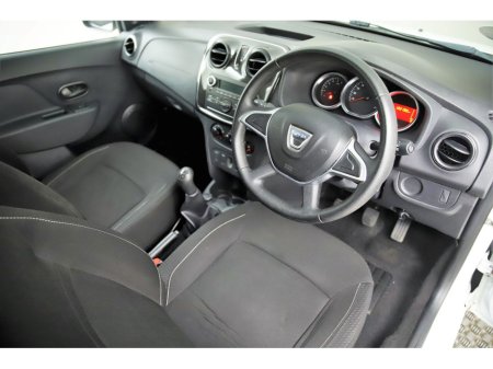 2018 Dacia Sandero - thumbnail 13