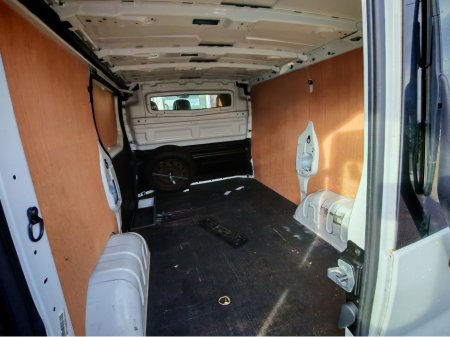 2019 Renault Trafic SL27 ENERGY DCI 95 BUSI BUSINESS PA thumbnail