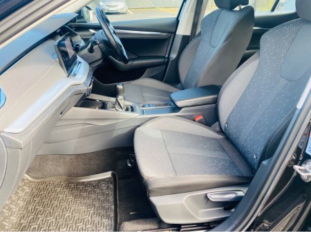 2021 Skoda Octavia - thumbnail 14