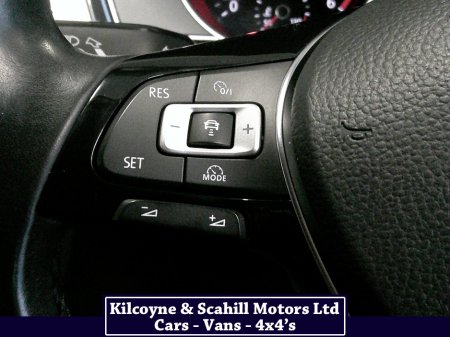 2015 Volkswagen Passat 2.0 TDI SE BUSINESS BLUEMOTION 150PS 4DR thumbnail