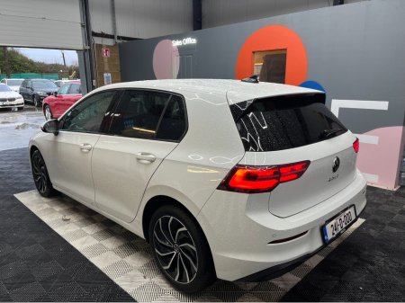 2024 Volkswagen Golf €32950 2024 VOLKSWAGEN GOLF 2.0 TDI ACTIVE ADVANCE PLATINUM ED 2.0 AUTOMATIC / CRUISE CONTROL / REVERSE CAMERA / HEATED SEATS / AMBIENT LIGHTS €32,950