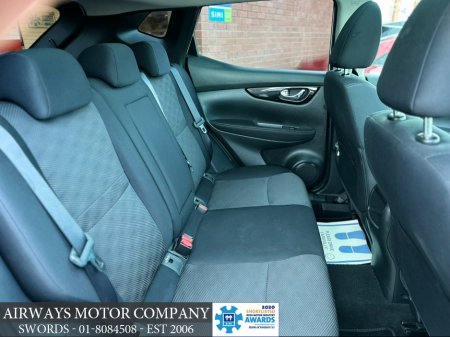 2016 Nissan Qashqai 1.2 AUTO 5DR - LOW KMS & PANROOF €14,950 thumbnail