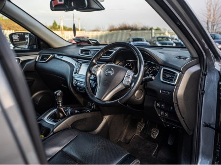 2014 Nissan X-Trail 142 X-Trail 1.6d 7-seater/New NCT/Warranty €10,888 thumbnail