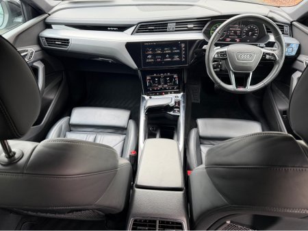 2022 Audi e-tron 55 S LINE QUATTRO COUPE//SUPERB SPEC//VERY LOW MILEAGE//IMMACULATE CONDITION//AUDI HISTORY//SIMI AND AA DEALER €34,900 thumbnail