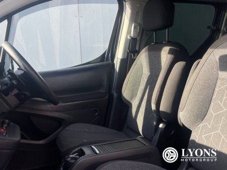 2018 Peugeot Partner Tepee 1.6 BlueHDi 5 seater AUTO €17,500