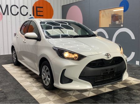 2022 Toyota Yaris YARIS X / 71k KMs / Automatic / Reverse Camera