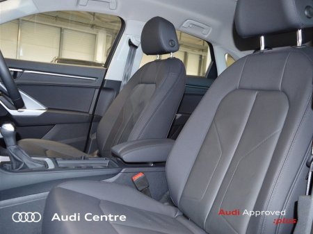 2025 Audi Q3 35 TDI 150 S-T SE €52,499 thumbnail