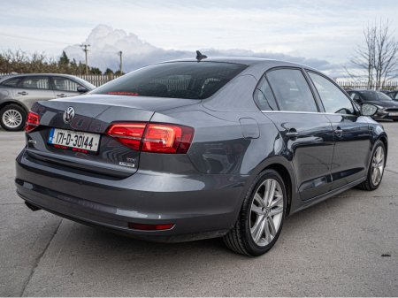 2017 Volkswagen Jetta - thumbnail 12