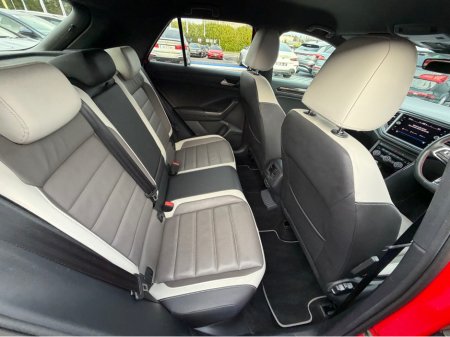 2020 Volkswagen T-Roc - thumbnail 29