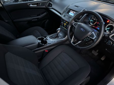 2017 Ford Galaxy  €13,750