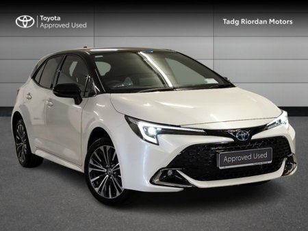2025 Toyota Corolla HB LUNA SPORT