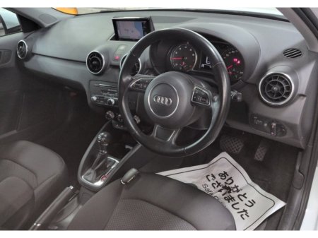 2017 Audi A1 - thumbnail 5