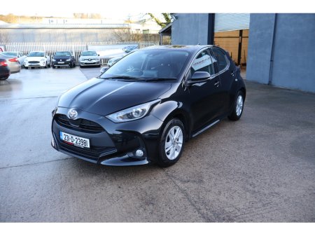 2023 Toyota Yaris HYBRID LUNA 4DR AUTO Great Spec 12 Months Warranty €18,495 thumbnail