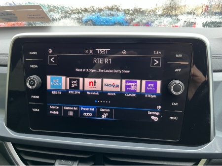 2023 Volkswagen T-Roc STYLE 1.0 PETROL //HIGH SPEC//HALF LEATHER HEATED SEATS//PANORAMIC GLASS ROOF//SAT NAV//REVERSE CAMERA// €27,950 thumbnail