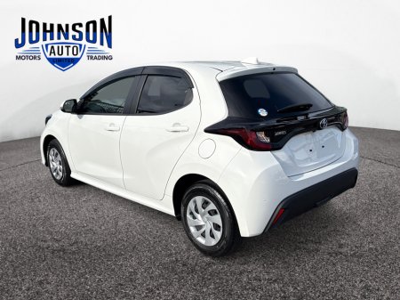 2020 Toyota Yaris - view 3