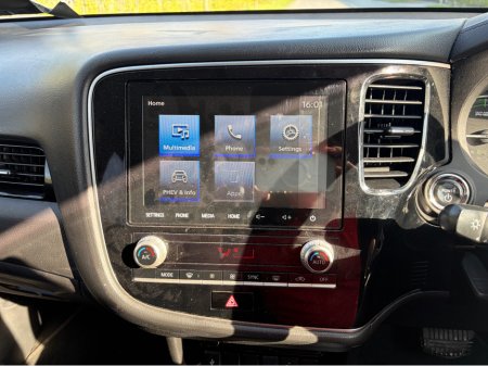 2020 Mitsubishi Outlander - thumbnail 11