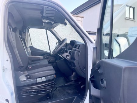 2023 Renault Master LM35 BUSINESS+ 2.3 BLUE DCI 135PS LWB €19,000 thumbnail