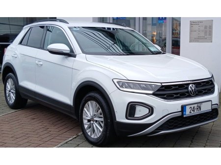 2024 Volkswagen T-Roc Life 2.0 TDI 116HP *REARVIEW CAMERA, HEATED FRONT SEATS, FINANCE AVAILABLE*