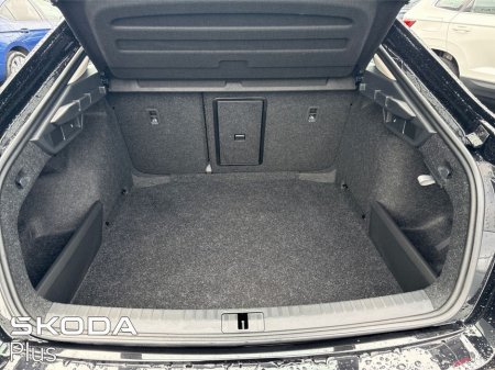 2025 Skoda Octavia Selection + 2.0TDI 115HP thumbnail