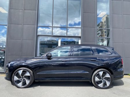 2025 Volvo EX90 - thumbnail 7