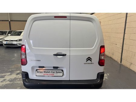 2023 Citroen Berlingo LX BLUEHDI 100 MWB 65 650KG €18500 INC VAT €15,040
