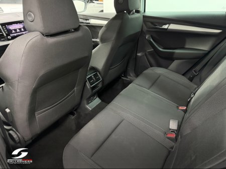 2023 Skoda Karoq (231) AMBITION 2.0 TDI DSG AUTOMATIC €34,750 thumbnail
