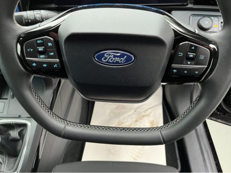 2025 Ford Puma TITANIUM *Manufacturers Warranty until 13/01/2028 or 100,000 KMS * €28,950 thumbnail