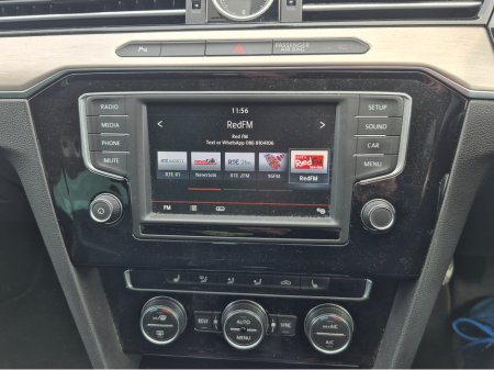 2015 Volkswagen Passat - thumbnail 7