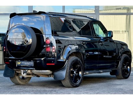 2025 Land Rover Defender - thumbnail 3