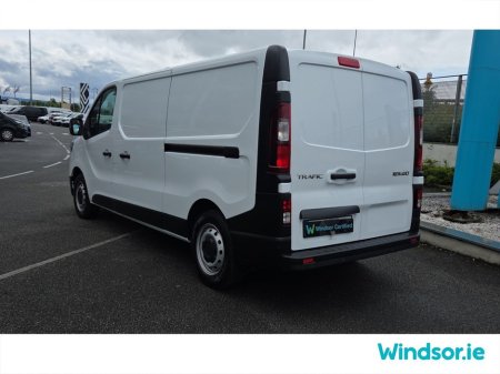 2024 Renault Trafic TRAFIC LL30 BLUE DCI 130 START €25,995 thumbnail