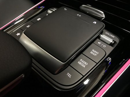 2024 Mercedes-Benz EQA EQA250 Progressive Line €42,500 thumbnail