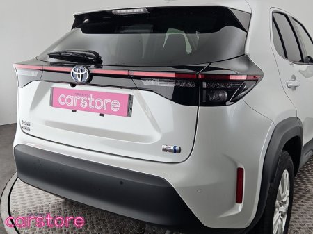 2023 Toyota Yaris Cross - thumbnail 15