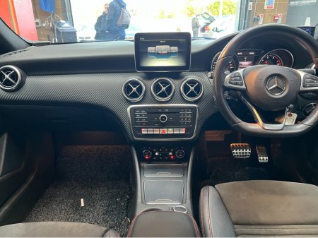 2016 Mercedes-Benz A Class 2016 MERCEDES-BENZ A180 SPORT RADAR SAFETY PACKAGE 1.6 AUTOMATIC / CRUISE CONTROL / REVERSE CAMERA / ELECTRIC MEMORY & HEATED SEATS / PADDLE SHIFTERS AND MORE thumbnail