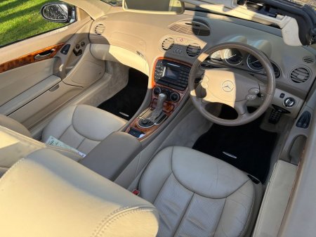 2003 Mercedes-Benz SL Class SL350 2DR Auto €19,950 thumbnail