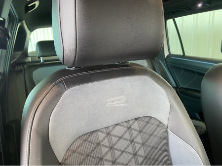 2024 Volkswagen Tiguan - thumbnail 13