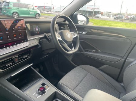 2025 Volkswagen Tayron 2.0 TDI 150HP Edition 75 DSG €53,975 thumbnail