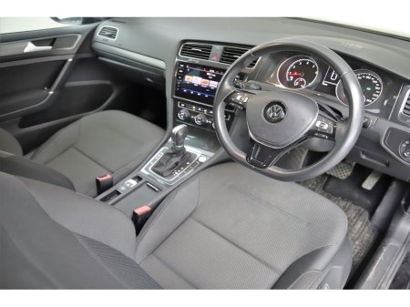 2018 Volkswagen Golf 1.2 TSI DSG MK7.5 COMFORTLINE *UPGRADED 17"ALLOYS*REVERSE CAM*CARPLAY*ANDROID AUTO* €18,890 thumbnail