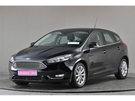 2016 Ford Focus - thumbnail 3